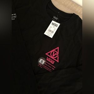New, Vans long sleeve t-shirt 🖤